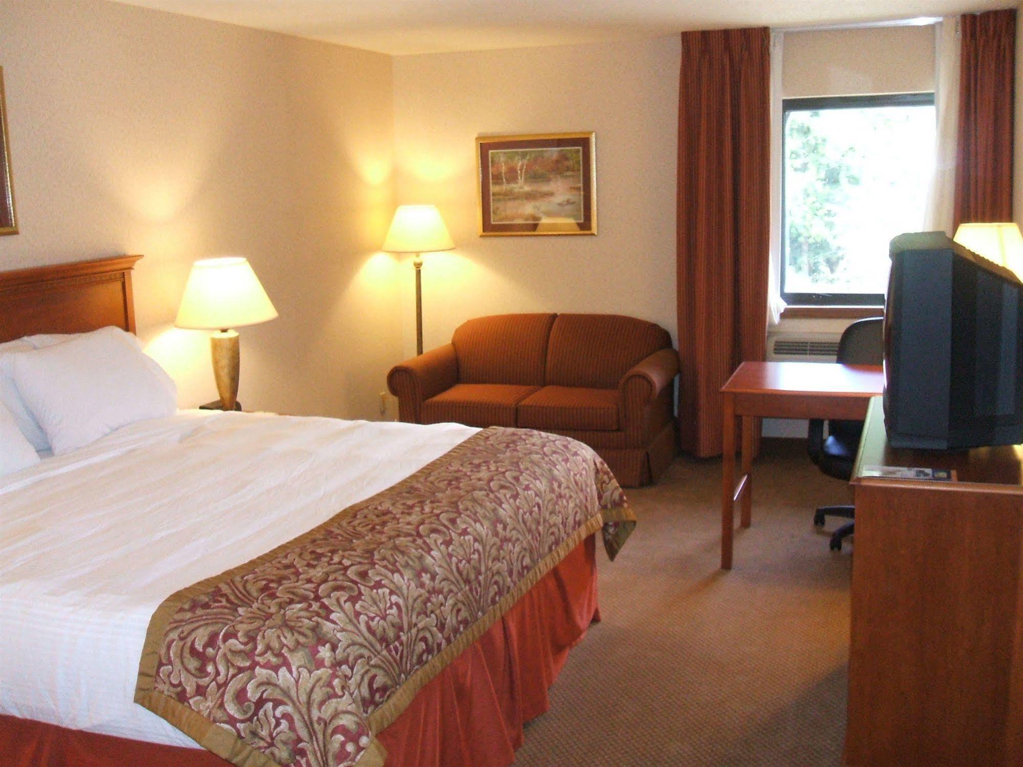 The Carlton Lodge Adrian Экстерьер фото